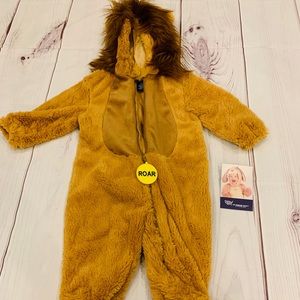 Halloween Lion Costume 6-9 months New With Tag